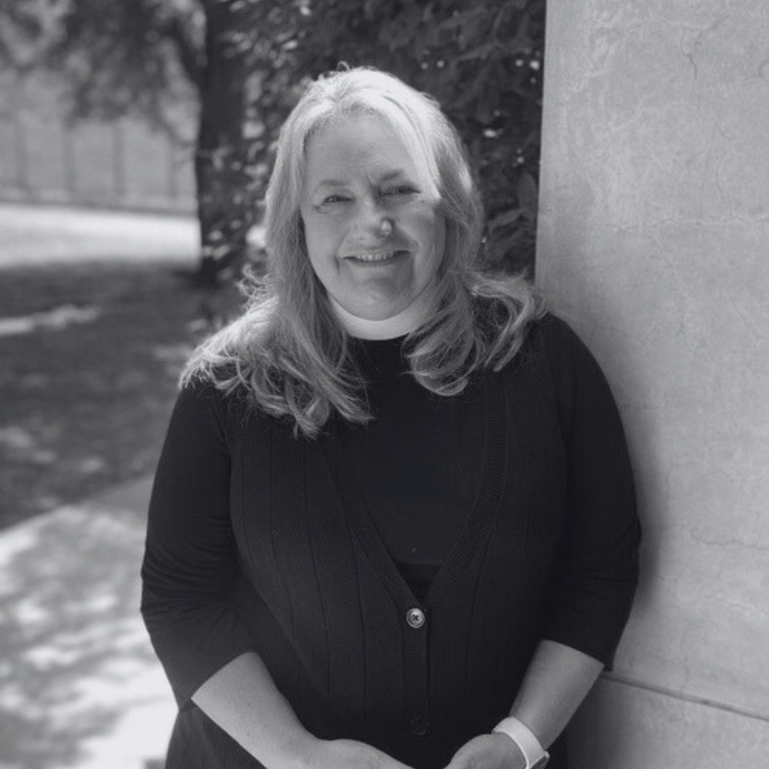 The Rev Kimberley Pfeiler Headshot